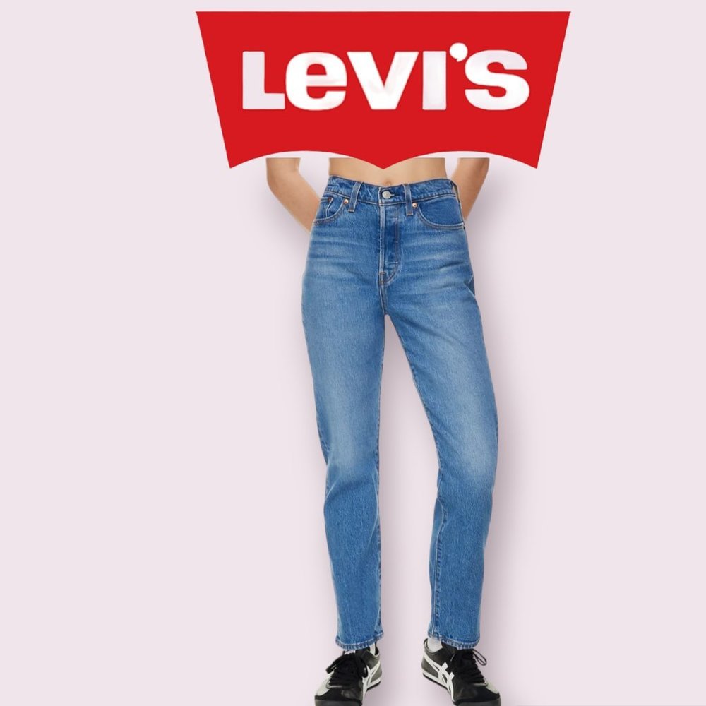 Aritzia Levi's Wedgie Straight Jeans Jive Sound | size 26 | Spring | Summer |